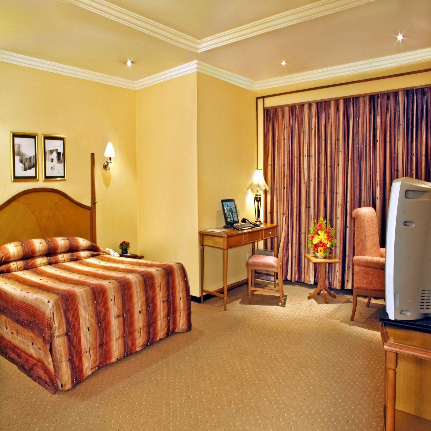 Hotel Aditya Park-a Sarovar Portico Hyderabad